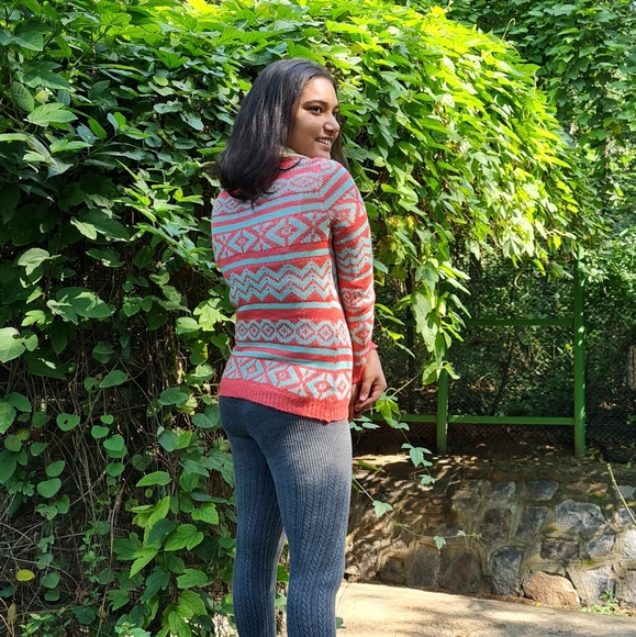 Knitted sweater - Picture 4 of 7
